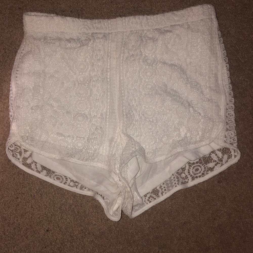 White shorts, worn ONCE!